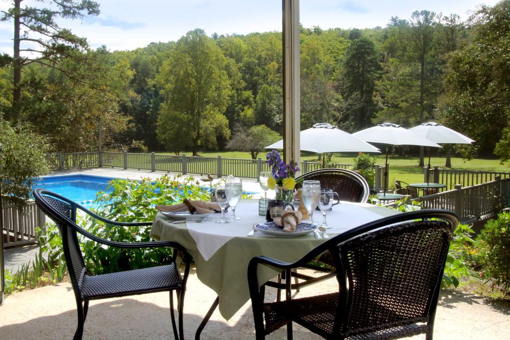 Glen-Ella Springs Hotel & Restaurant Clarkesville Dış mekan fotoğraf