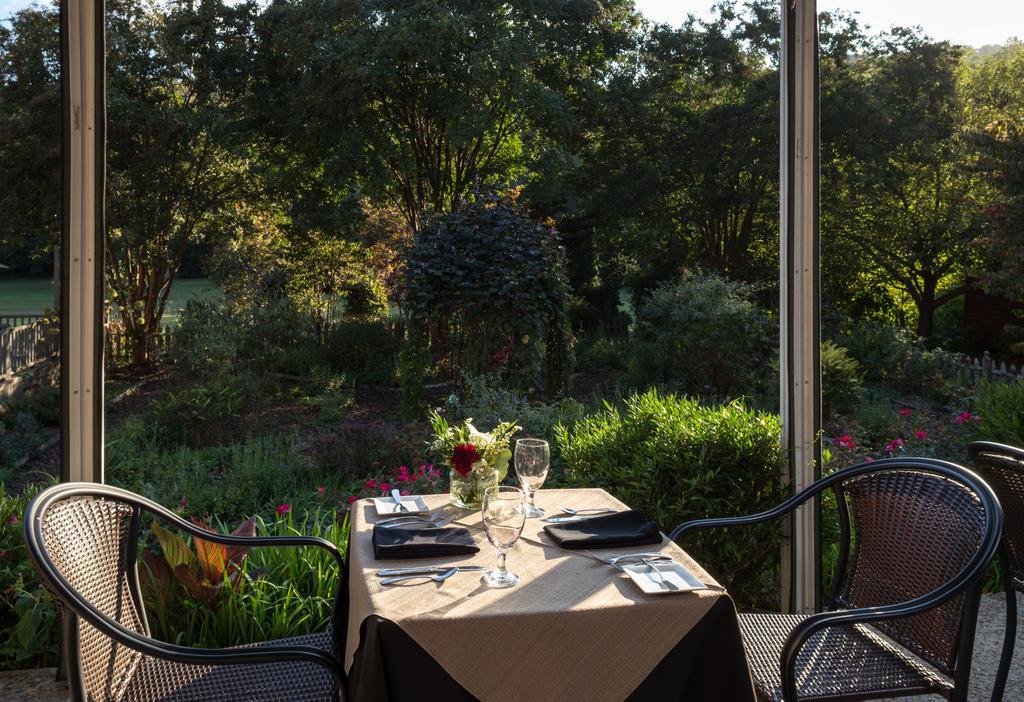 Glen-Ella Springs Hotel & Restaurant Clarkesville Dış mekan fotoğraf